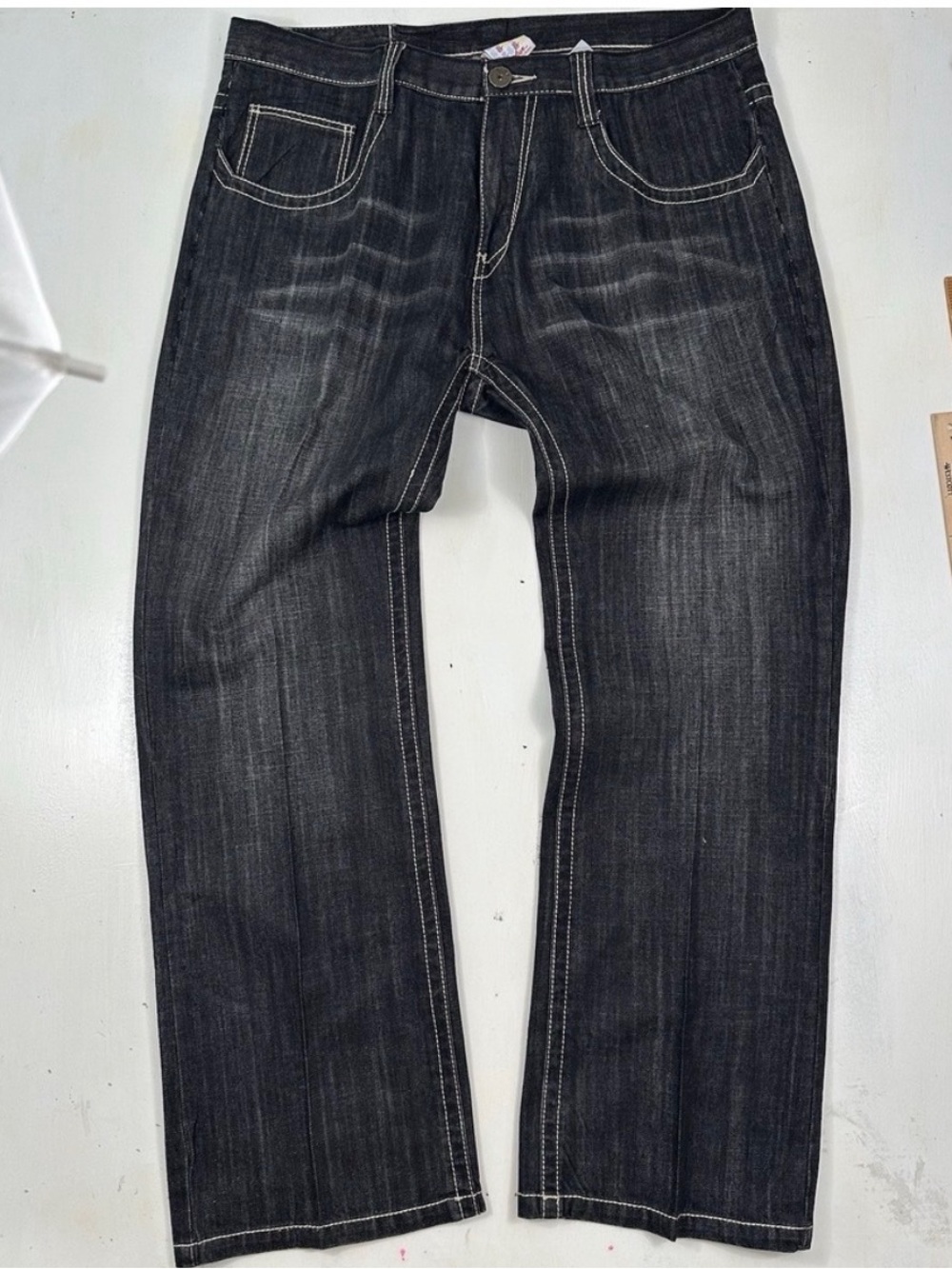 VTG Y2K Miskeen Originals
Baggy Jeans Mens 40x34 Black
Embroidered Big Pockets